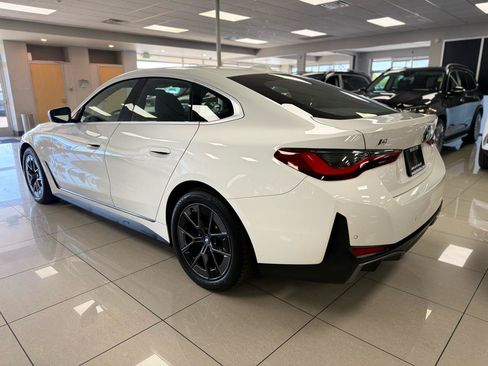 Used 2023 BMW i4 eDrive35 RWD image 5