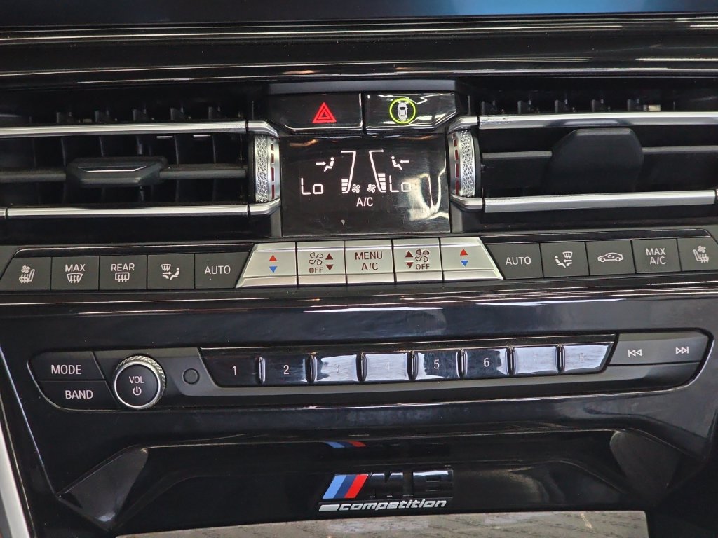 Used 2022 BMW M8 Competition AWD/4WD image 47