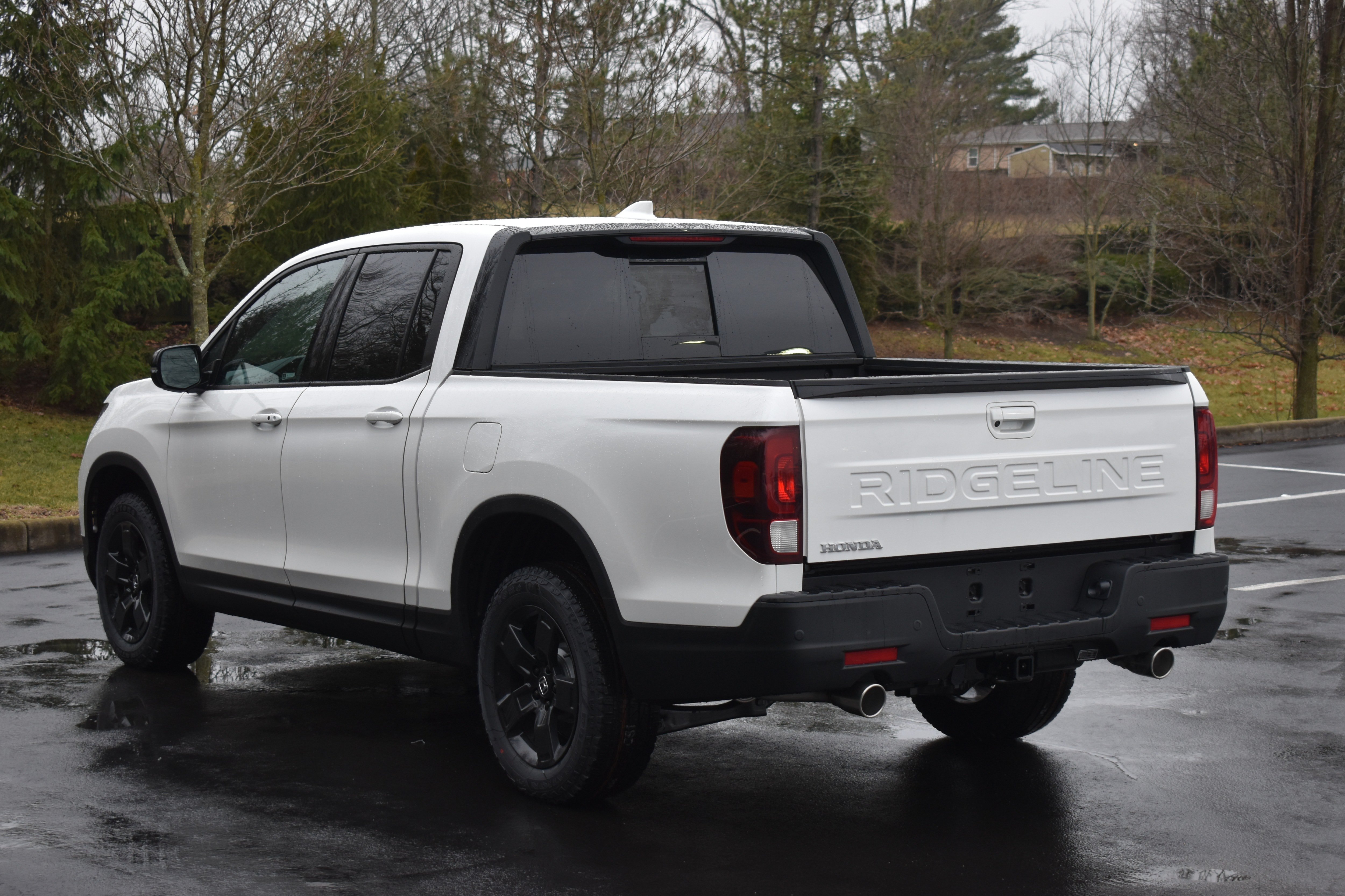 New 2026 Honda Ridgeline Black Edition image 5