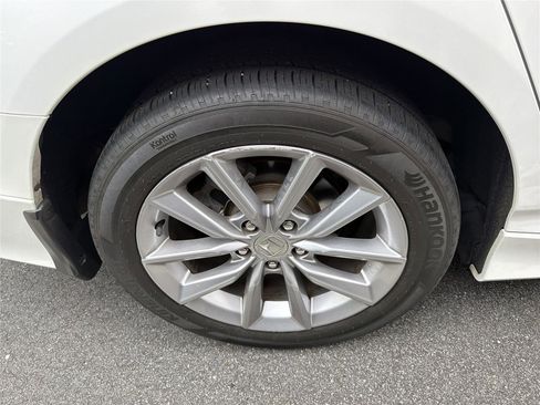 Used 2021 Honda Accord LX image 9