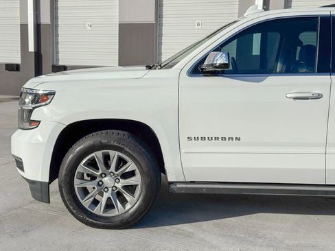 Used 2020 Chevrolet Suburban Premier w/ Max Trailering Package image 31