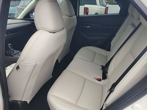 Used 2021 MAZDA CX-30 AWD 2.5 S w/ Premium Package image 18