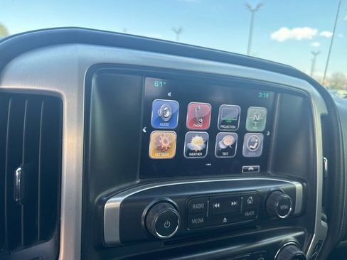 Used 2017 GMC Sierra 1500 SLT w/ SLT Premium Package image 18