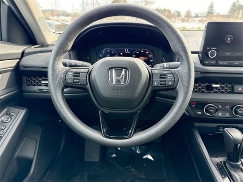 Certified 2025 Honda Accord SE image 24
