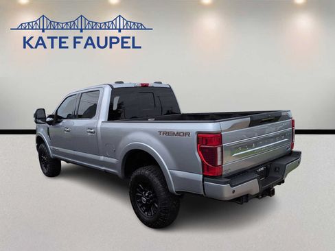 Used 2022 Ford F250 Platinum w/ Tremor Off-Road Package AWD/4WD image 5
