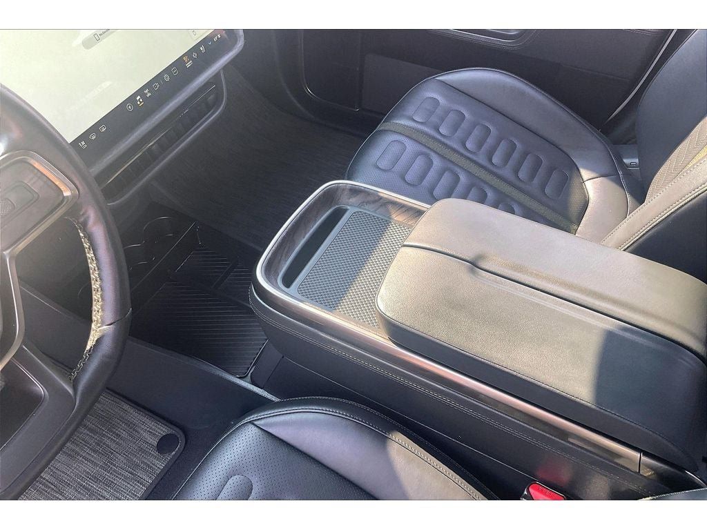 Used 2022 Rivian R1T Adventure AWD/4WD image 19