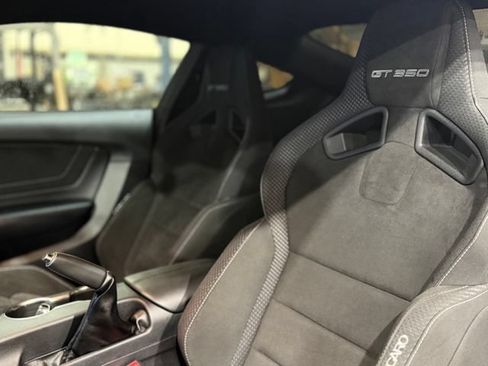 Used 2017 Ford Mustang Shelby GT350 w/ Electronics Package RWD image 21