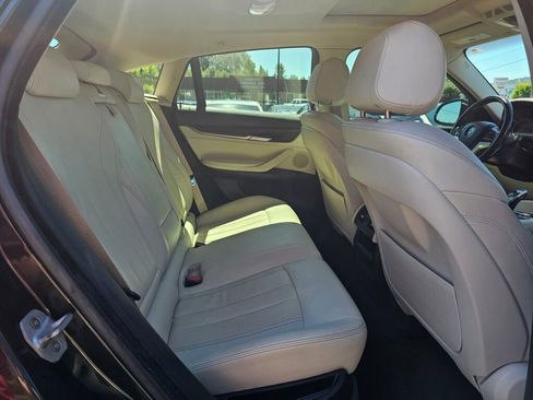 Used 2016 BMW X6 xDrive35i image 12