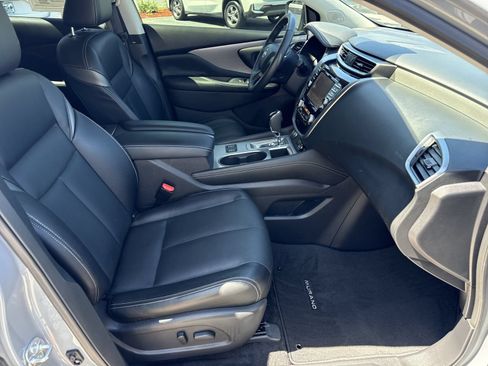 Used 2024 Nissan Murano SL FWD image 34