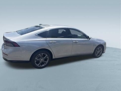 Used 2023 Honda Accord EX-L image 10