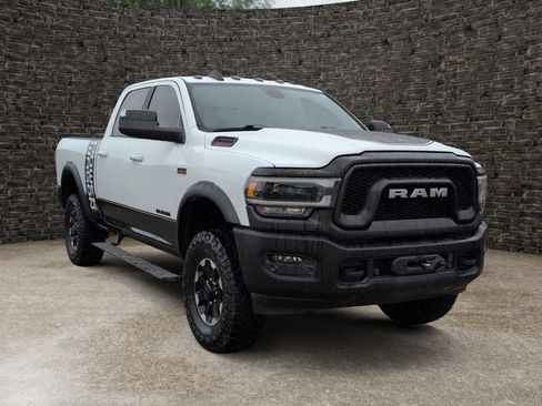 Used 2022 RAM 2500 Power Wagon w/ Level 2 Equipment Group AWD/4WD image 2