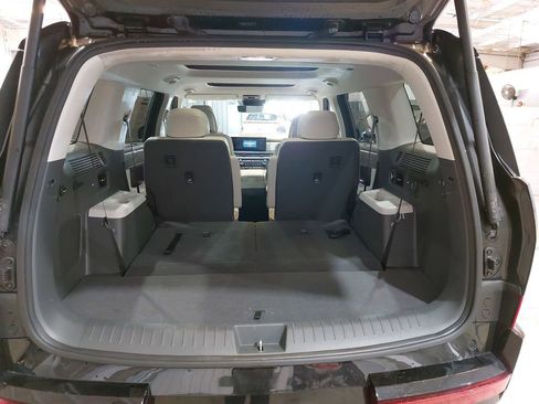 Used 2025 Hyundai Santa Fe Calligraphy AWD/4WD image 13