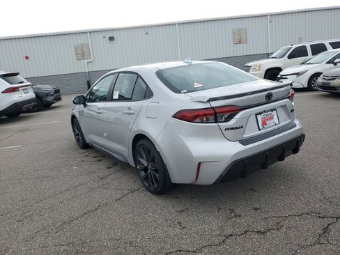 New 2026 Toyota Corolla XSE image 3