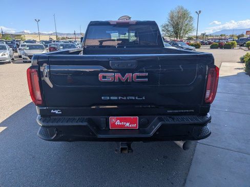 Used 2021 GMC Sierra 2500 AT4 AWD/4WD image 4