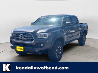 Used 2017 Toyota Tacoma TRD Off-Road w/ Tow Package (A/T)