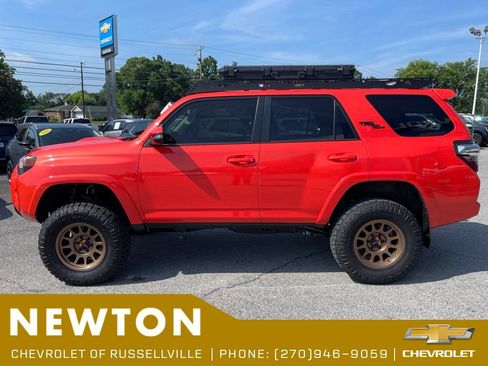 Used 2024 Toyota 4Runner TRD Off-Road Premium w/ Off Road Premium Plus Package AWD/4WD image 19