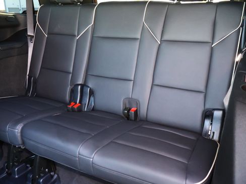 Used 2025 Cadillac Escalade Sport w/ Touring Package image 29