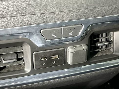 Used 2019 GMC Sierra 1500 AT4 w/ AT4 Premium Package AWD/4WD image 26