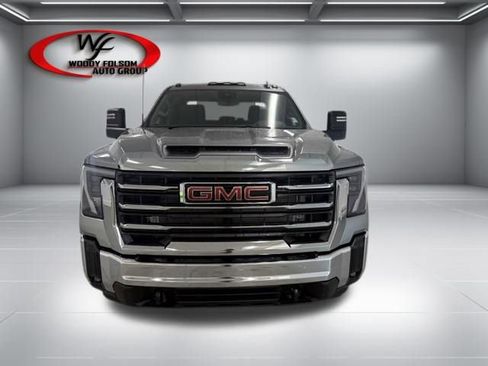 New 2026 GMC Sierra 3500 SLE w/ SLE Convenience Package AWD/4WD image 2
