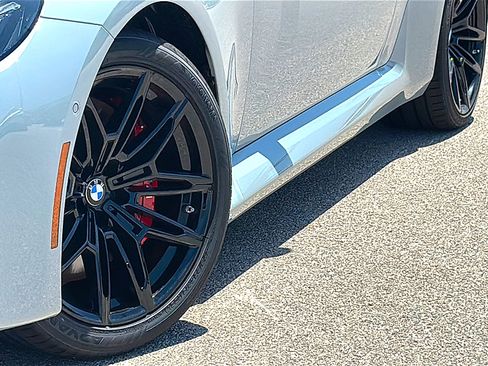 New 2026 BMW M2 w/ Lighting Package RWD image 3