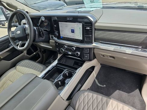 New 2026 Ford F450 Platinum w/ Platinum Plus Package AWD/4WD image 11