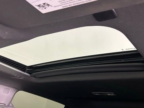 Used 2024 GMC Sierra 2500 AT4 w/ AT4 Premium Plus Package image 30