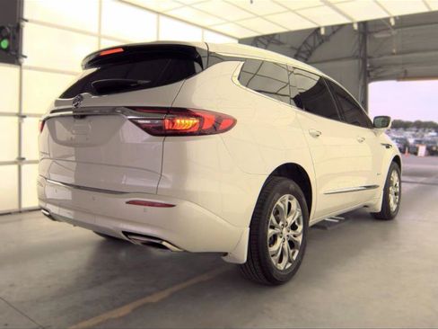 Used 2021 Buick Enclave Avenir w/ Avenir Technology Package AWD/4WD image 9