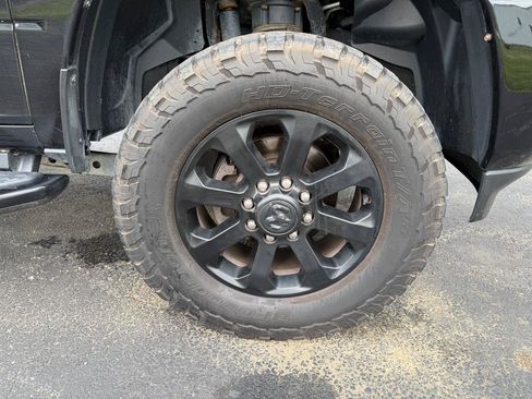 Used 2022 RAM 2500 Big Horn w/ Level C Equiment Group AWD/4WD image 21