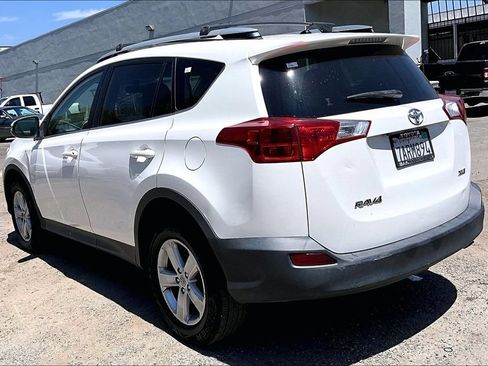 Used 2013 Toyota RAV4 XLE FWD image 6