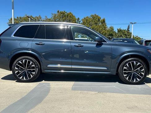 Used 2026 Volvo XC90 B6 Plus w/ Protection Package Premier AWD/4WD image 2