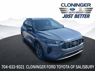 Used 2025 Ford Escape ST-Line w/ Equipment Group 301A