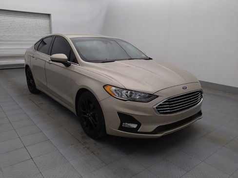 Used 2019 Ford Fusion SE w/ Equipment Group 151A image 11