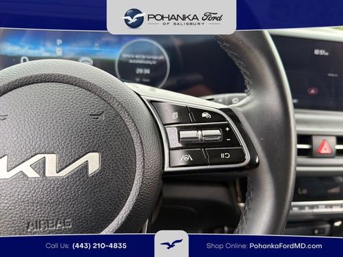Used 2024 Kia Seltos EX AWD/4WD image 17