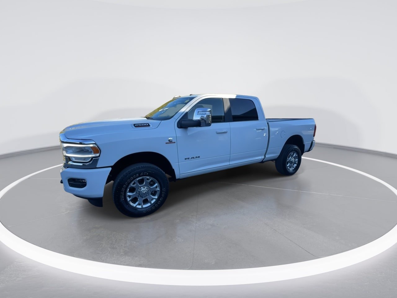 Used 2024 RAM 2500 Laramie w/ Safety Group AWD/4WD image 4