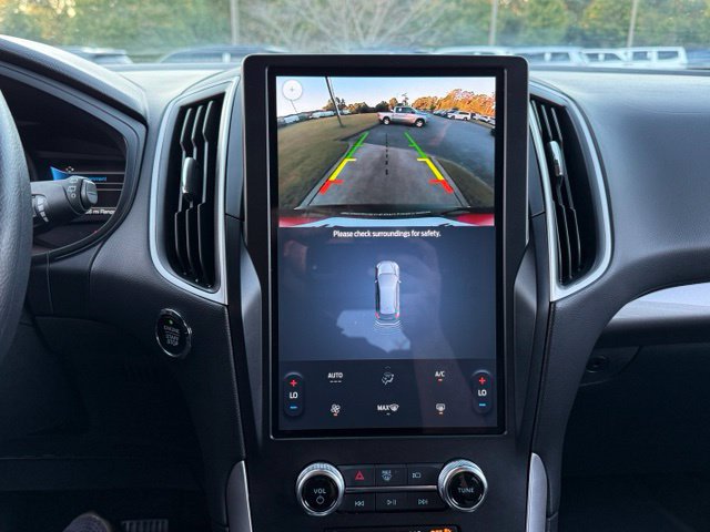 Used 2024 Ford Edge SE w/ Black Appearance Package AWD/4WD image 19