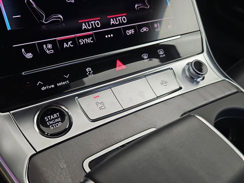 Certified 2025 Audi A6 Premium Plus w/ Premium Plus Package image 32