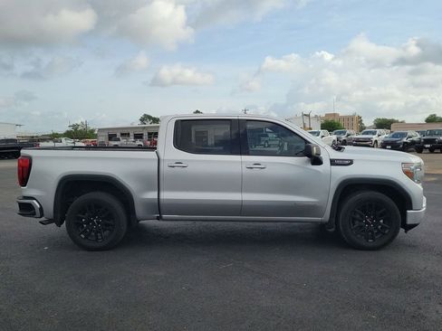 Used 2020 GMC Sierra 1500 Elevation w/ Elevation Value Package image 18