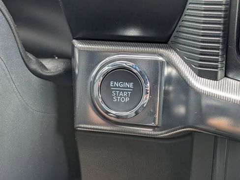 Used 2025 Ford F150 Raptor AWD/4WD image 13