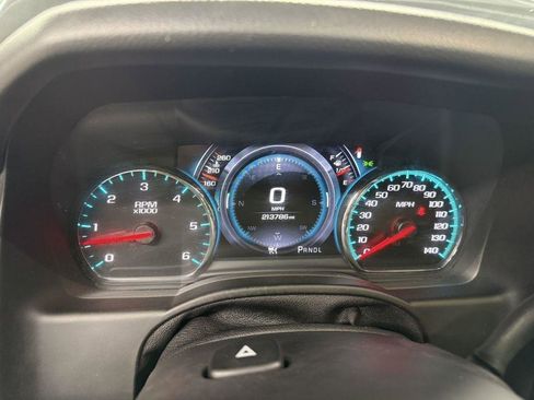 Used 2018 GMC Yukon XL Denali w/ Denali Ultimate Package AWD/4WD image 16