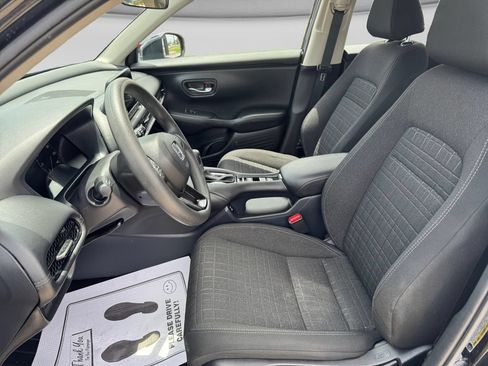 Used 2024 Honda HR-V LX image 14