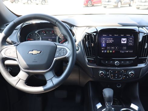 Used 2023 Chevrolet Traverse LT w/ LPO, Floor Liner Package AWD/4WD image 15