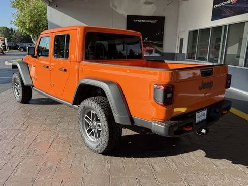New 2025 Jeep Gladiator Mojave w/ Convenience Group image 6
