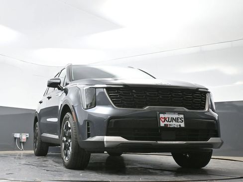Used 2024 Kia Sorento S AWD/4WD image 50