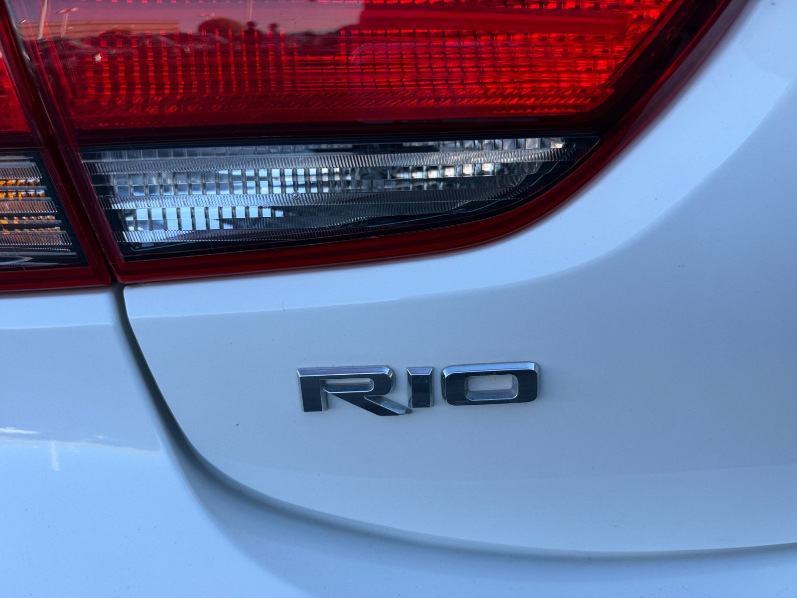 Used 2019 Kia Rio S FWD image 22