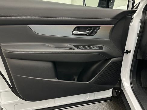 New 2026 Nissan Murano SL image 15