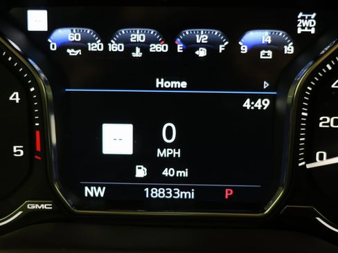 Used 2022 GMC Sierra 3500 Denali image 11