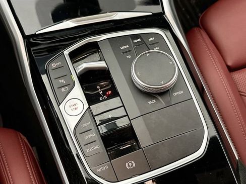 Used 2023 BMW 330e xDrive 330e xDrive w/ Convenience Package image 16