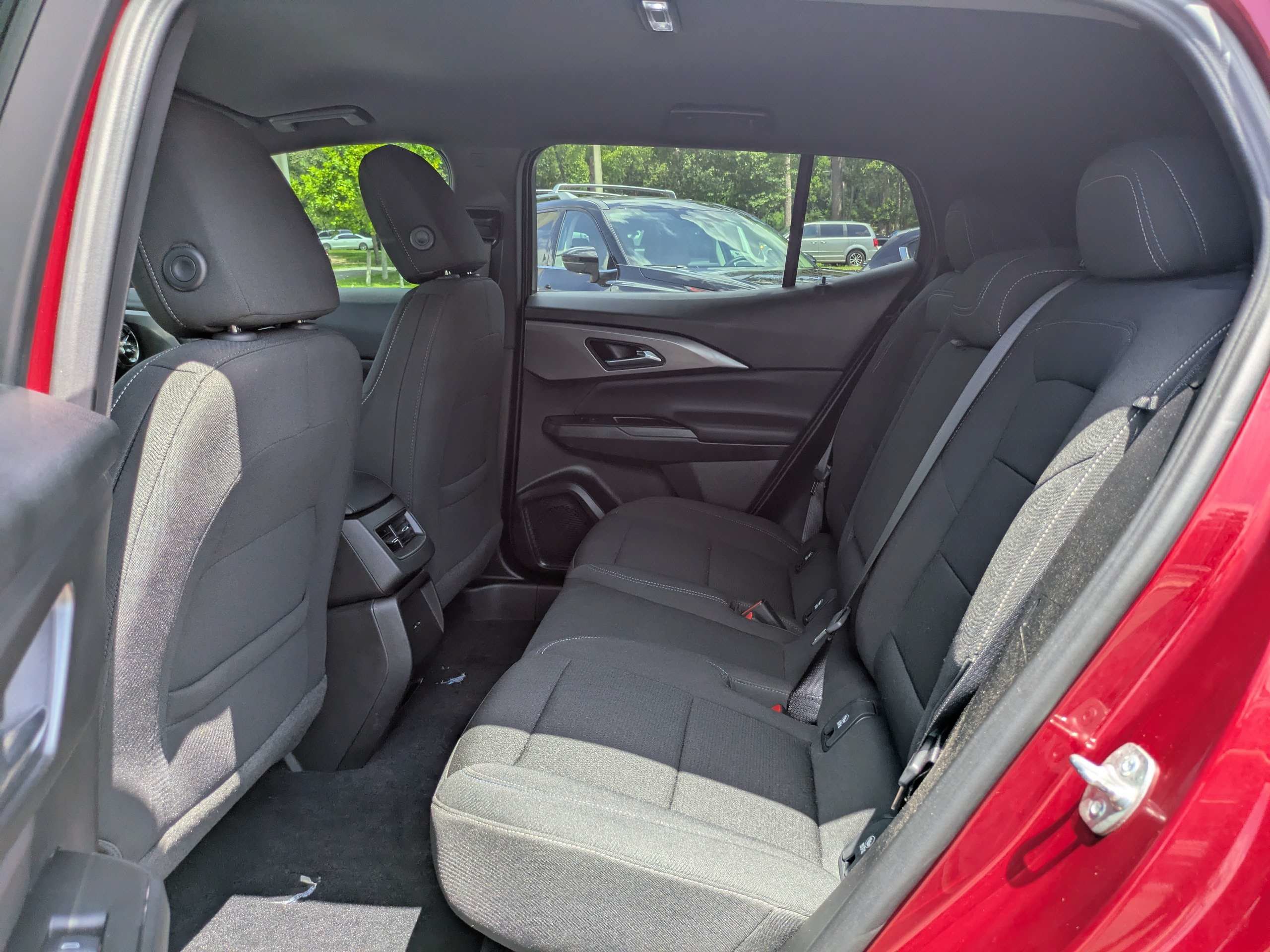 Used 2025 Chevrolet Equinox EV LT w/ Comfort Package FWD image 14