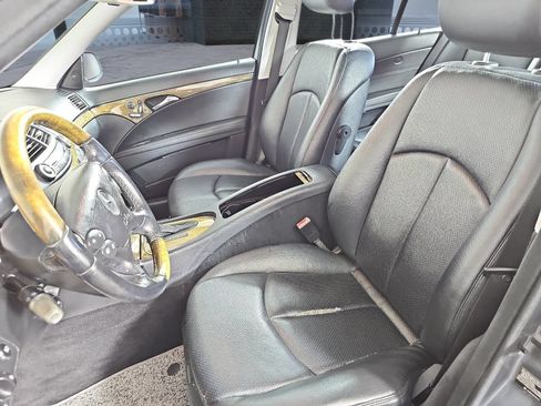 Used 2007 Mercedes-Benz E 350 Sedan image 12