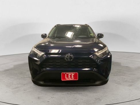 Used 2022 Toyota RAV4 XLE image 8